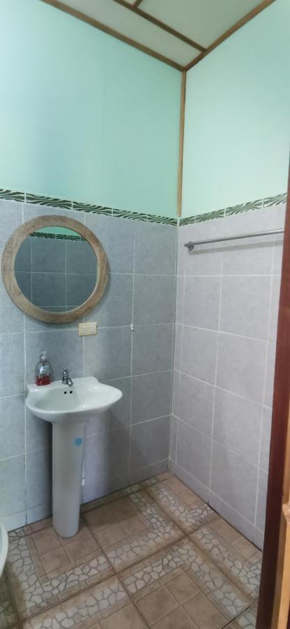 Drakes Bay Allegra Hostel المظهر الخارجي الصورة